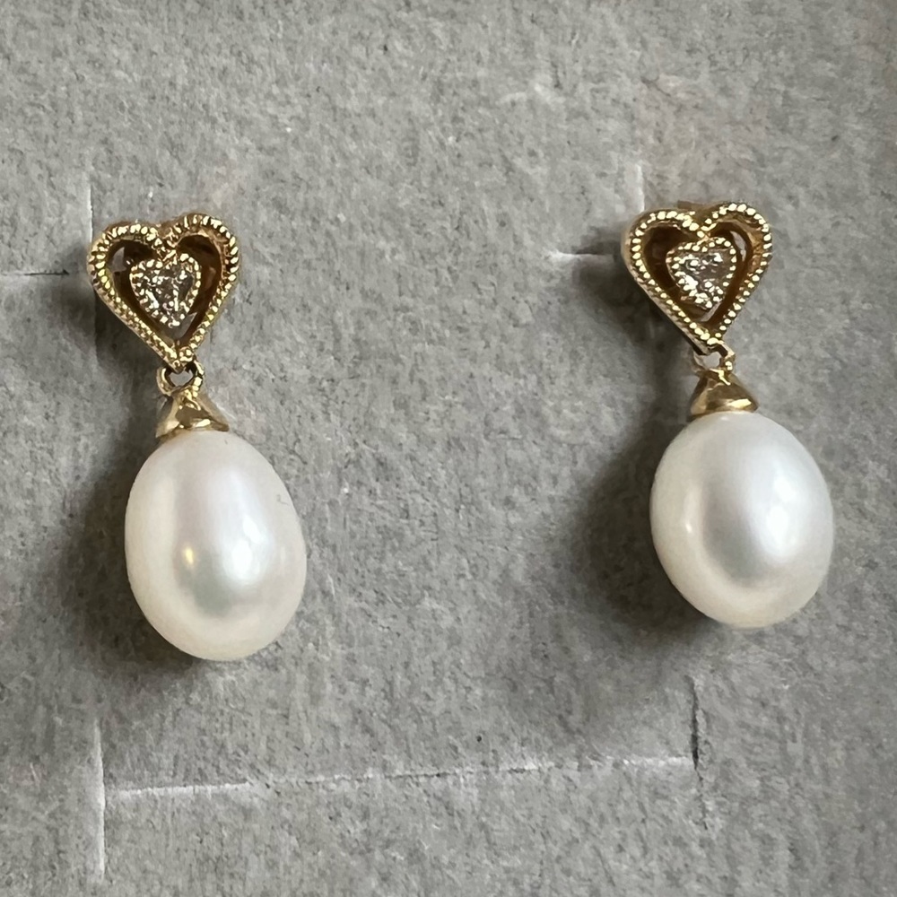 Vintage 10k Solid Gold Diamond & Pearl Drop Earrings